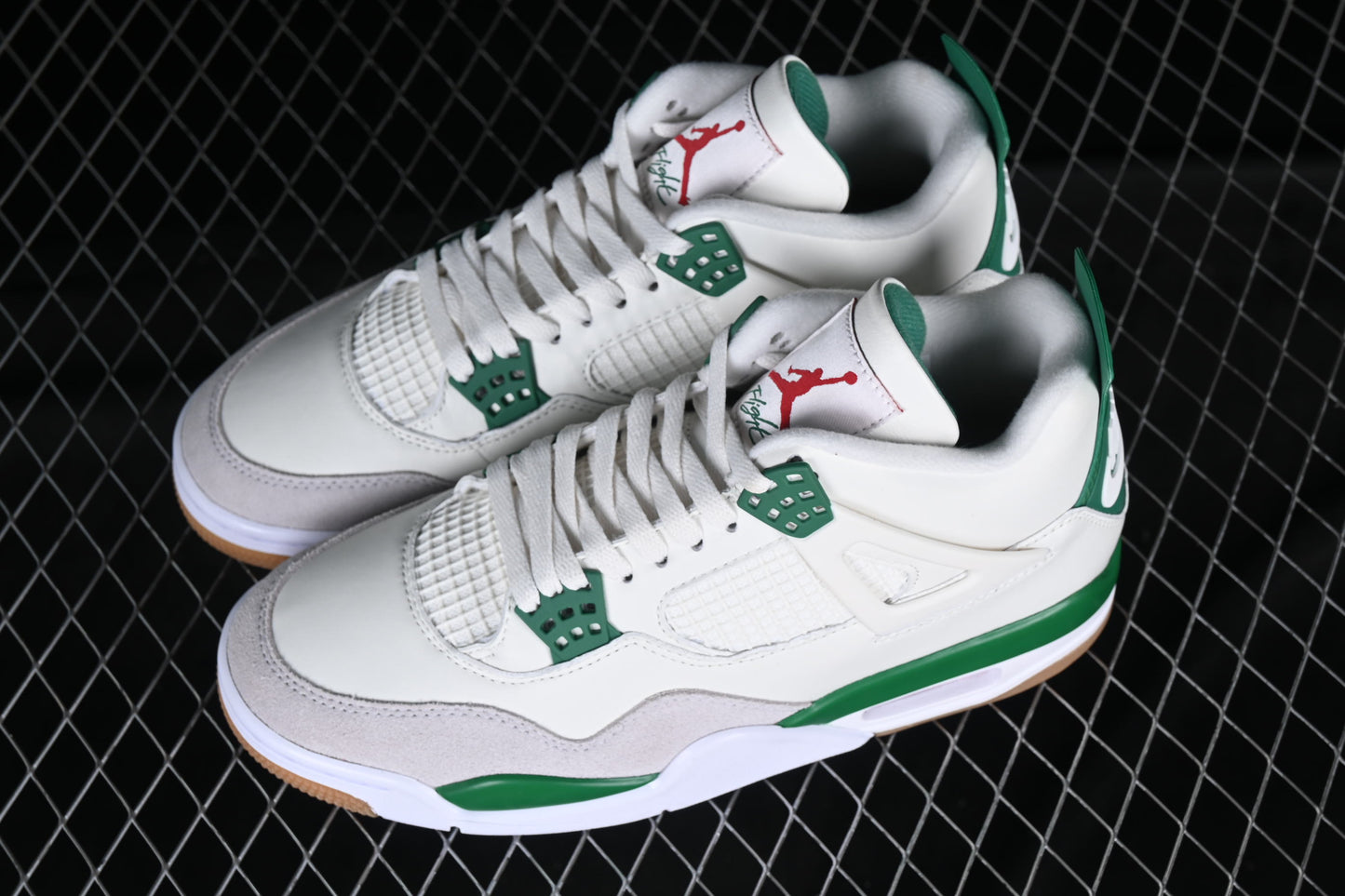 Pine Green