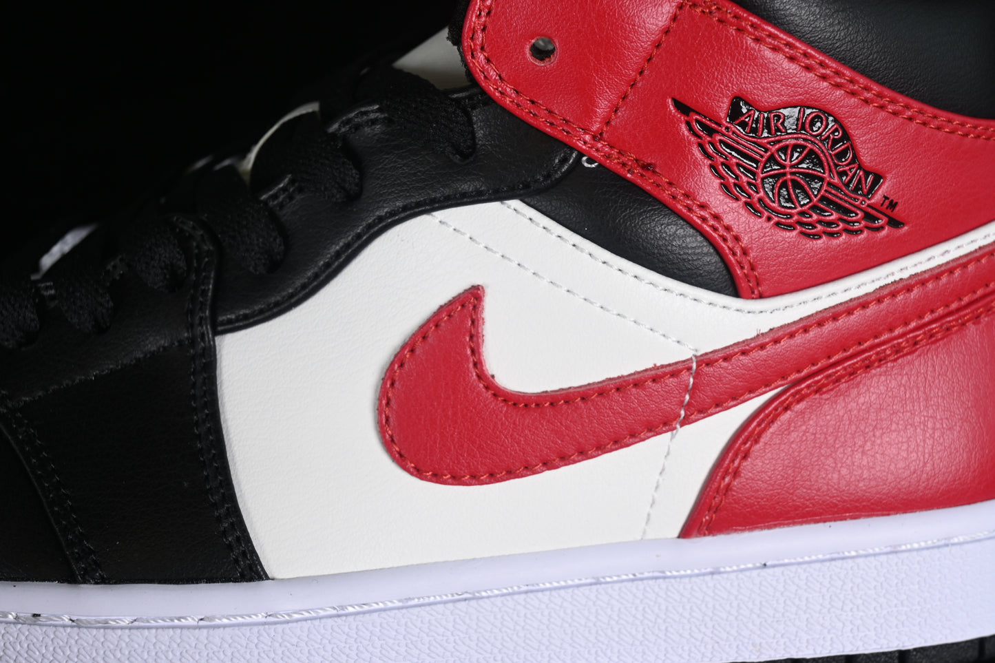 Black Toe