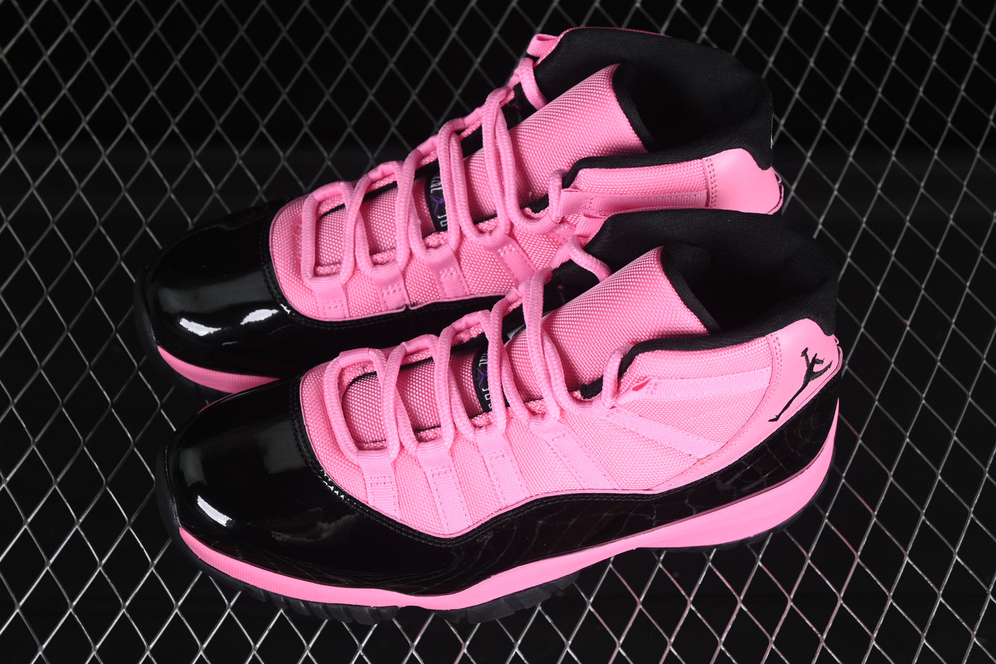 AJ11 Mid