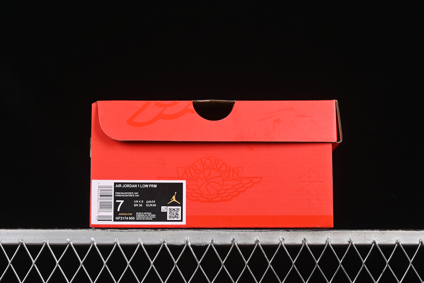 AJ1 Low