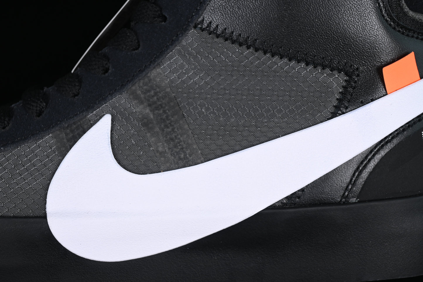 Blazer Mid