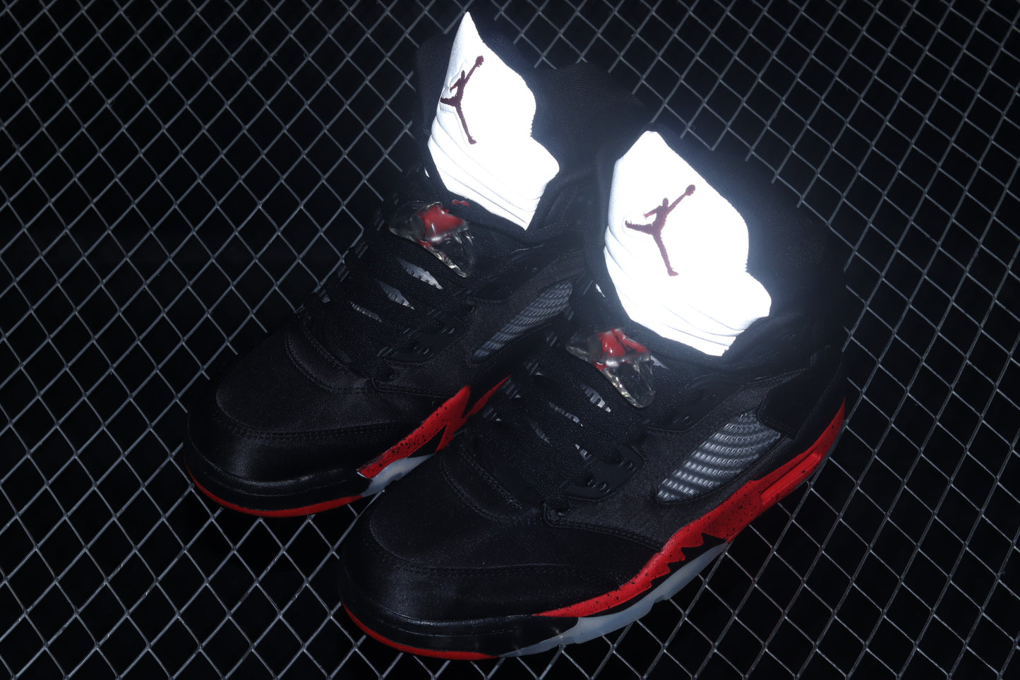Satin Bred