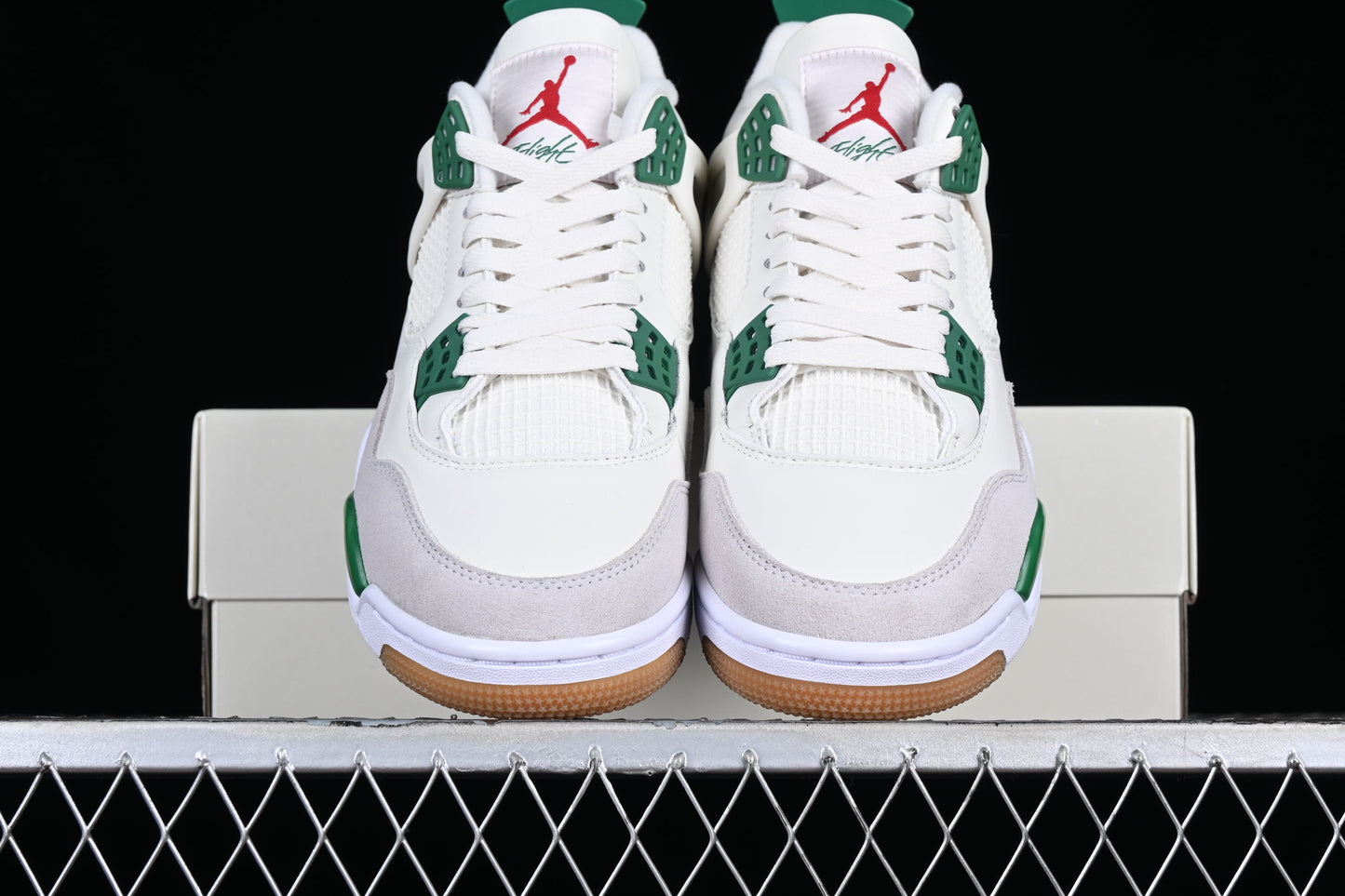 Pine Green