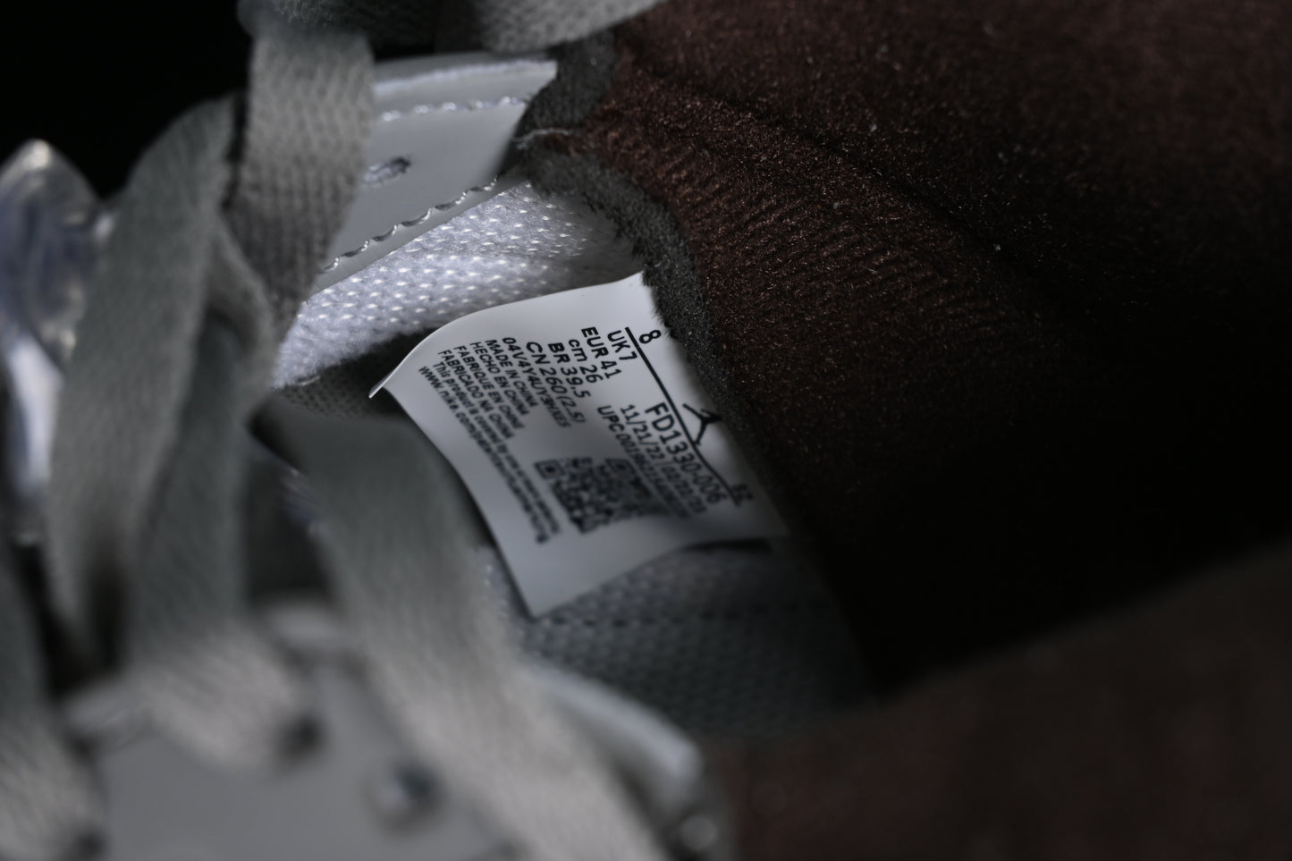 A Ma Maniere “Light Bone”