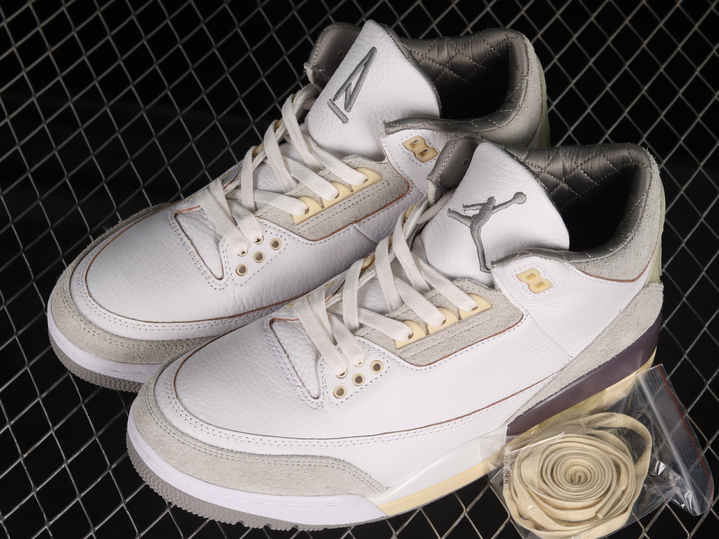 AJ3 Retro