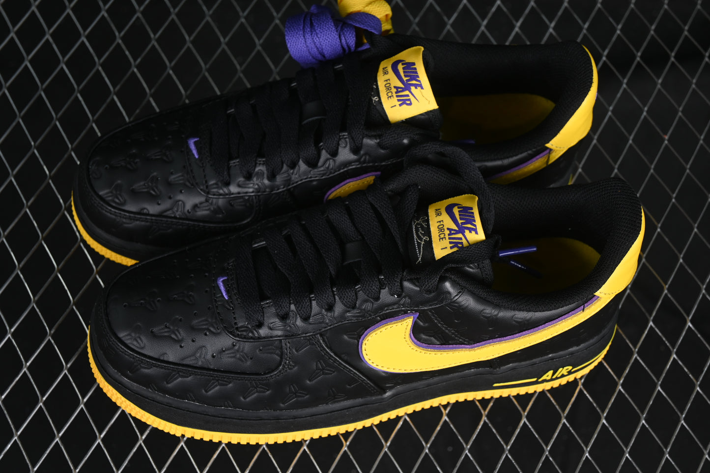 Lakers Away