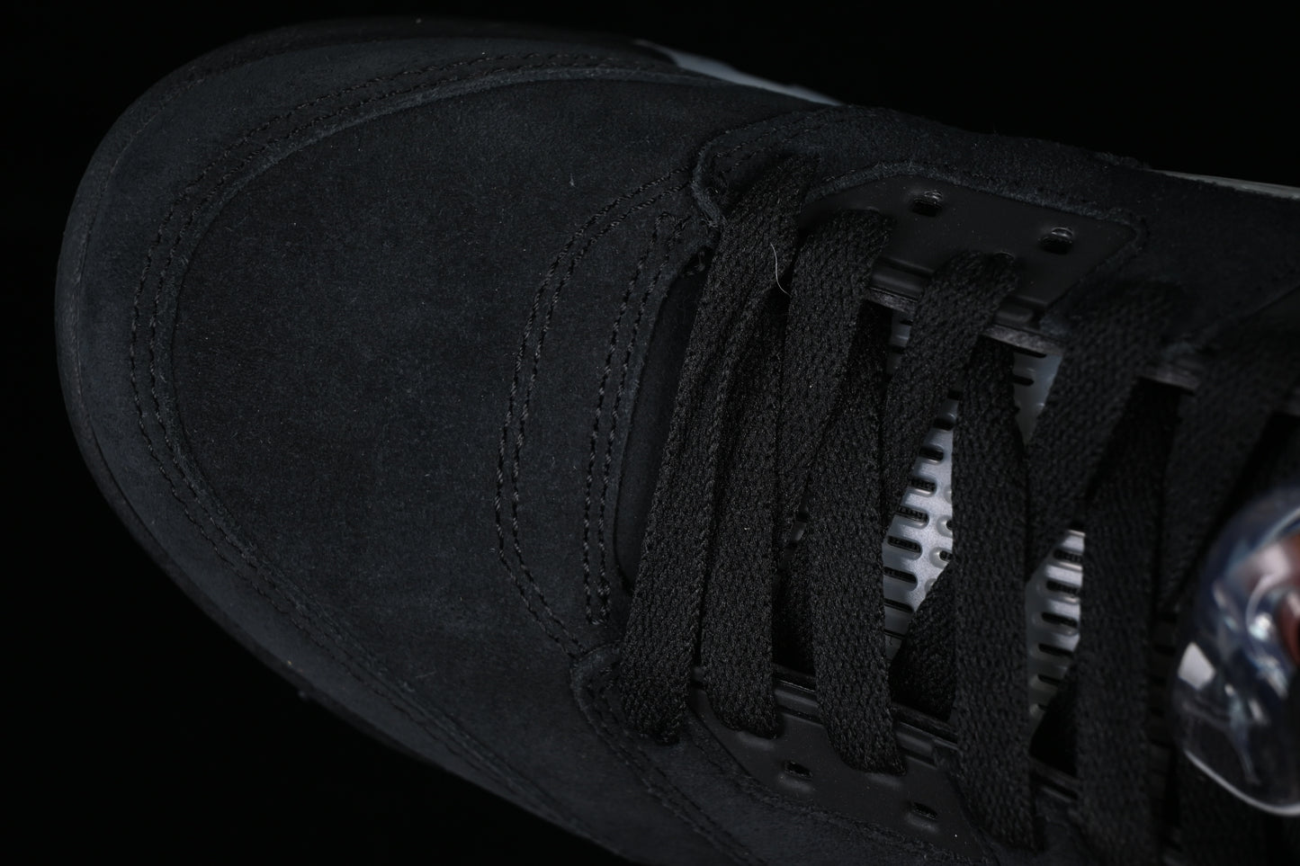 A Ma Maniere “Black”