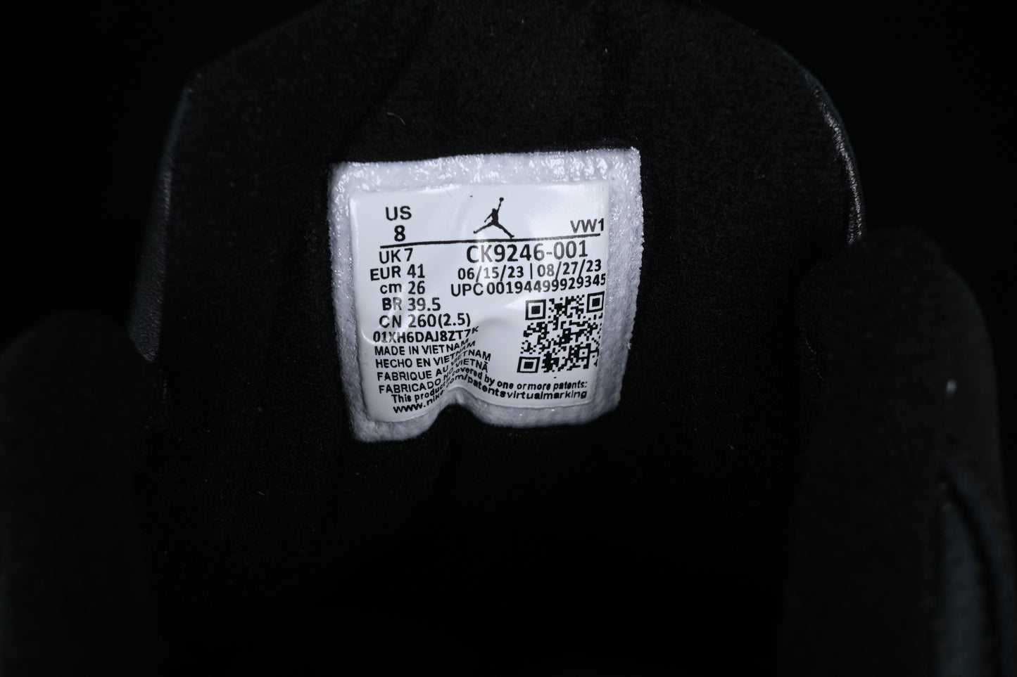 Off Noir