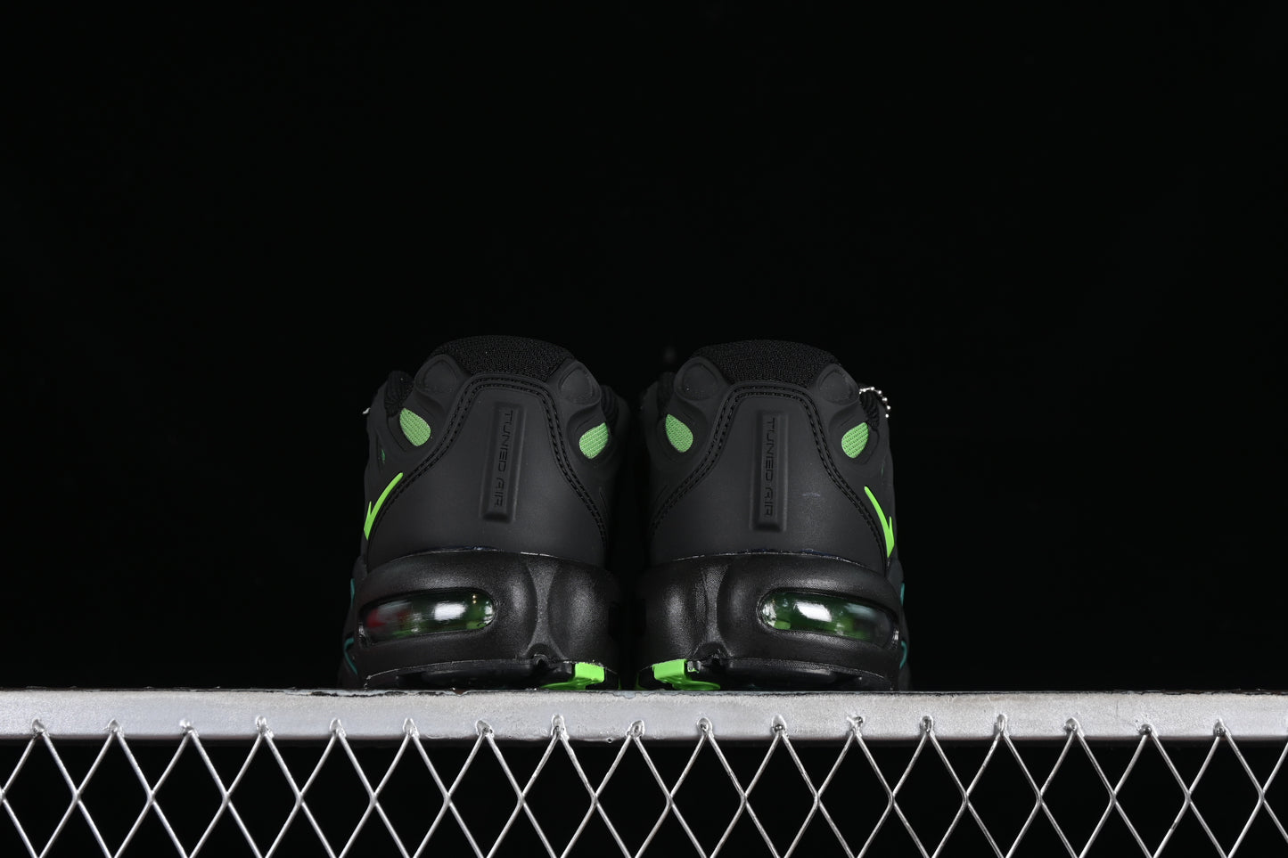 Air Max Plus Drift