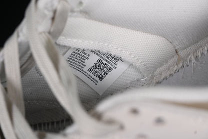SB Dunk Low Premium