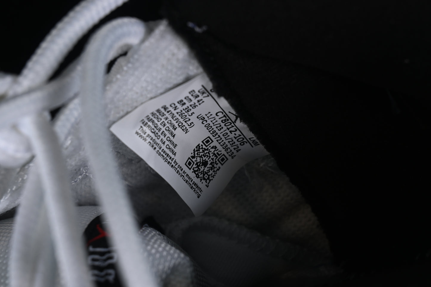 AJ11 Mid