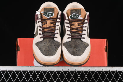 SB Dunk Low
