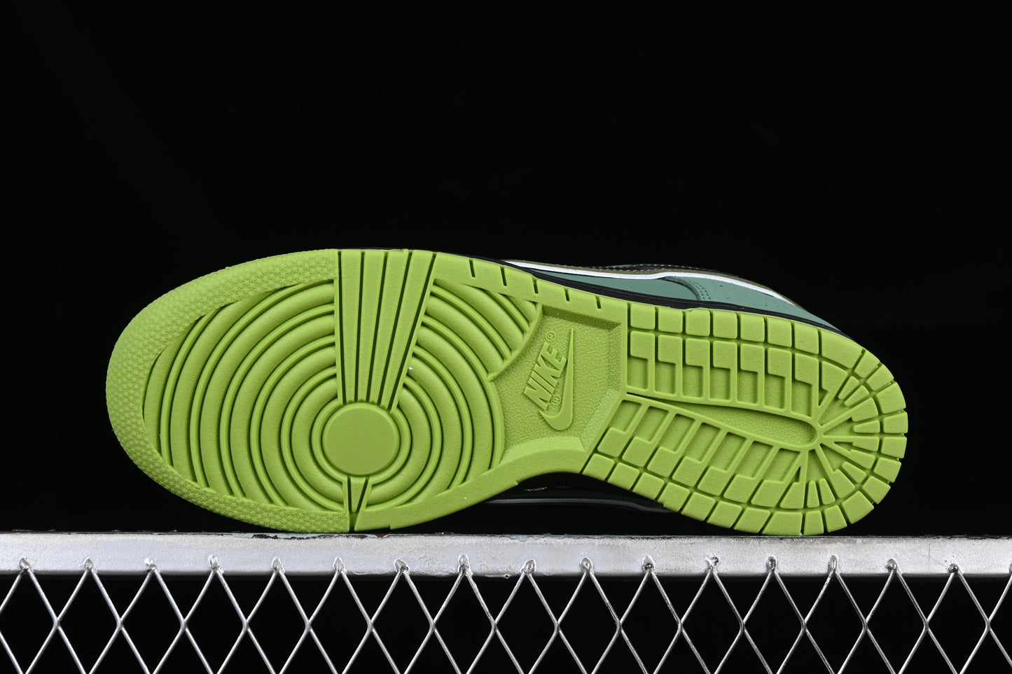 Lobster Green