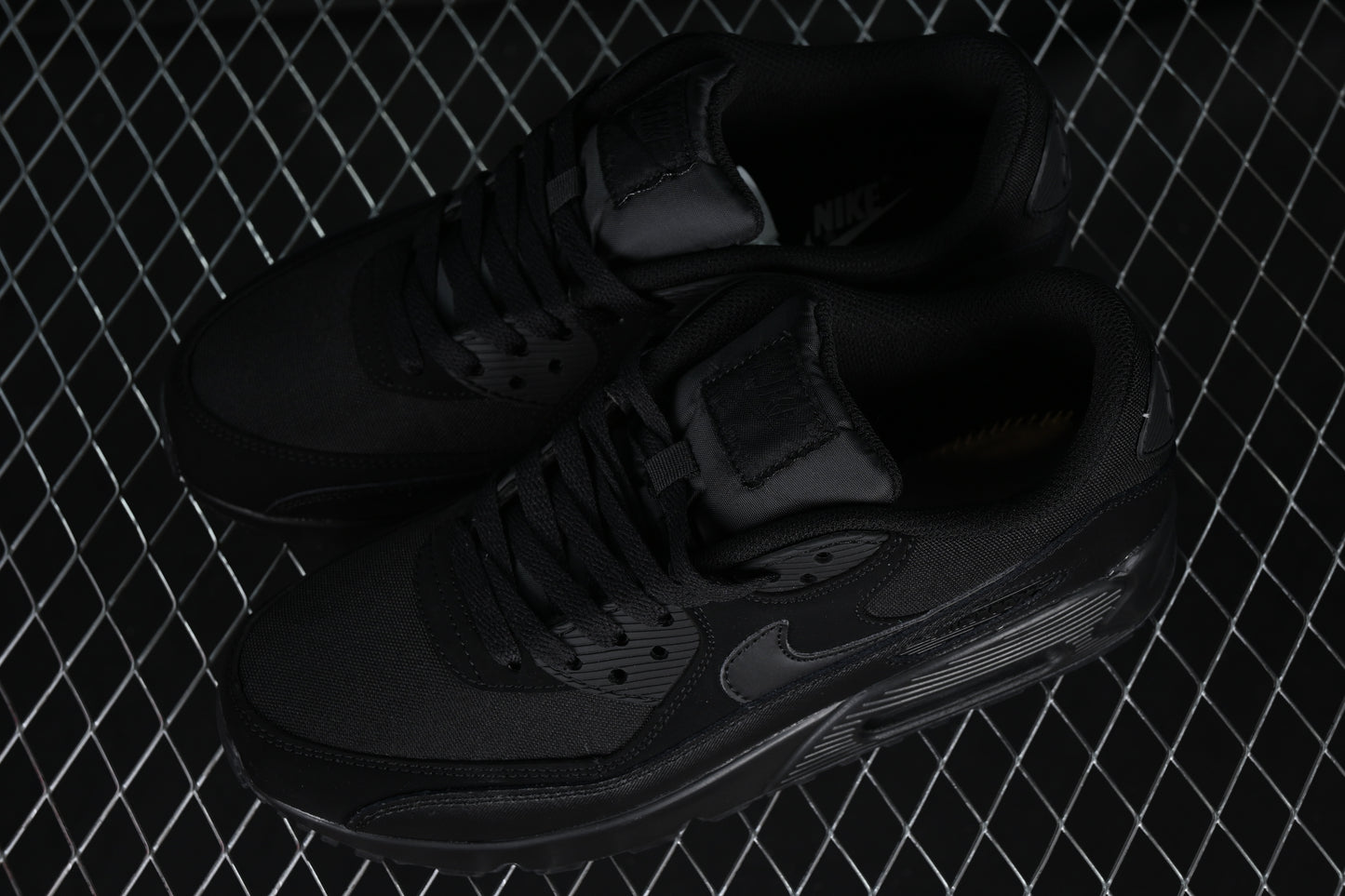 Air Max 90 Essential