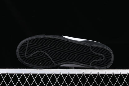 Blazer Mid