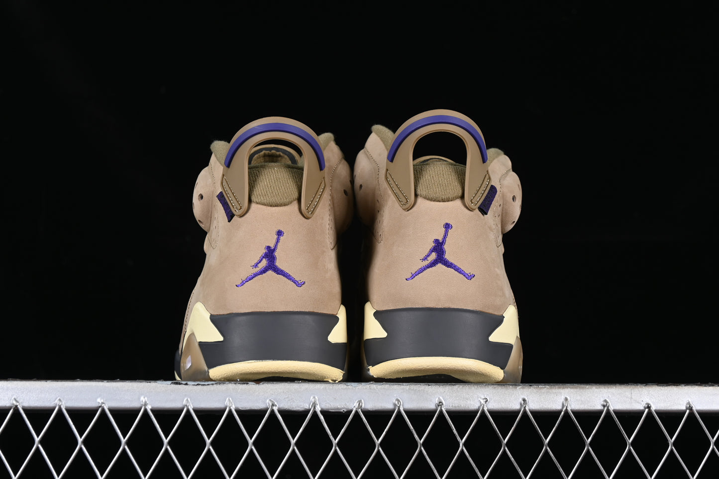 Gore-Tex “Brown Kelp”
