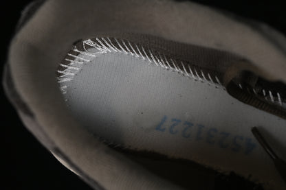 Gel-Kayano 14