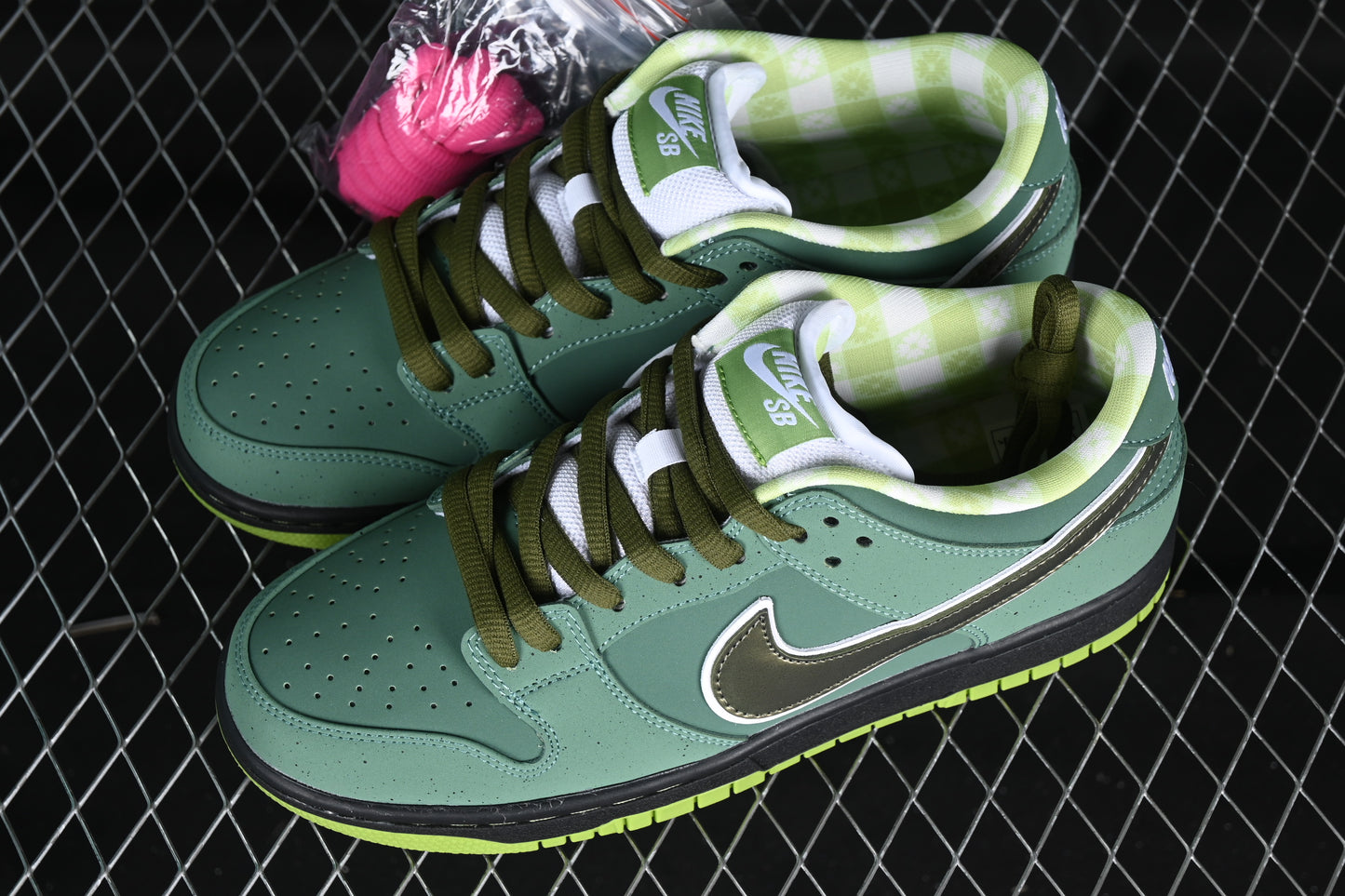 Lobster Green