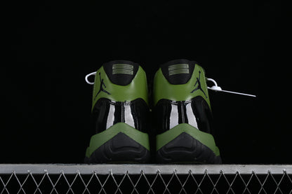 AJ11 Mid