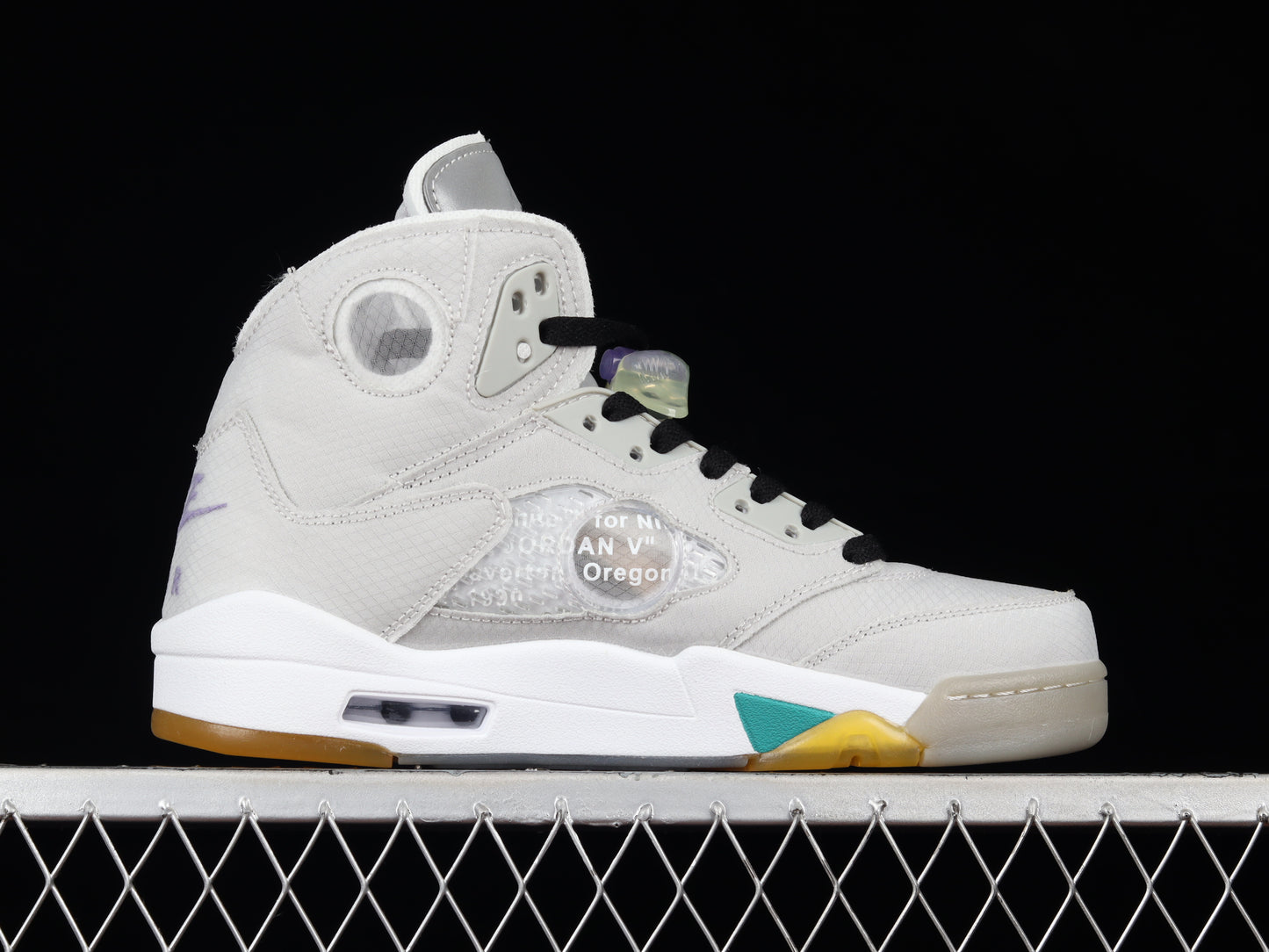AJ5 Retro