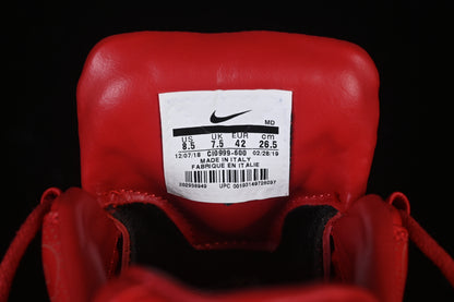 Gym Red