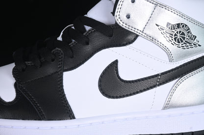AJ1 Mid