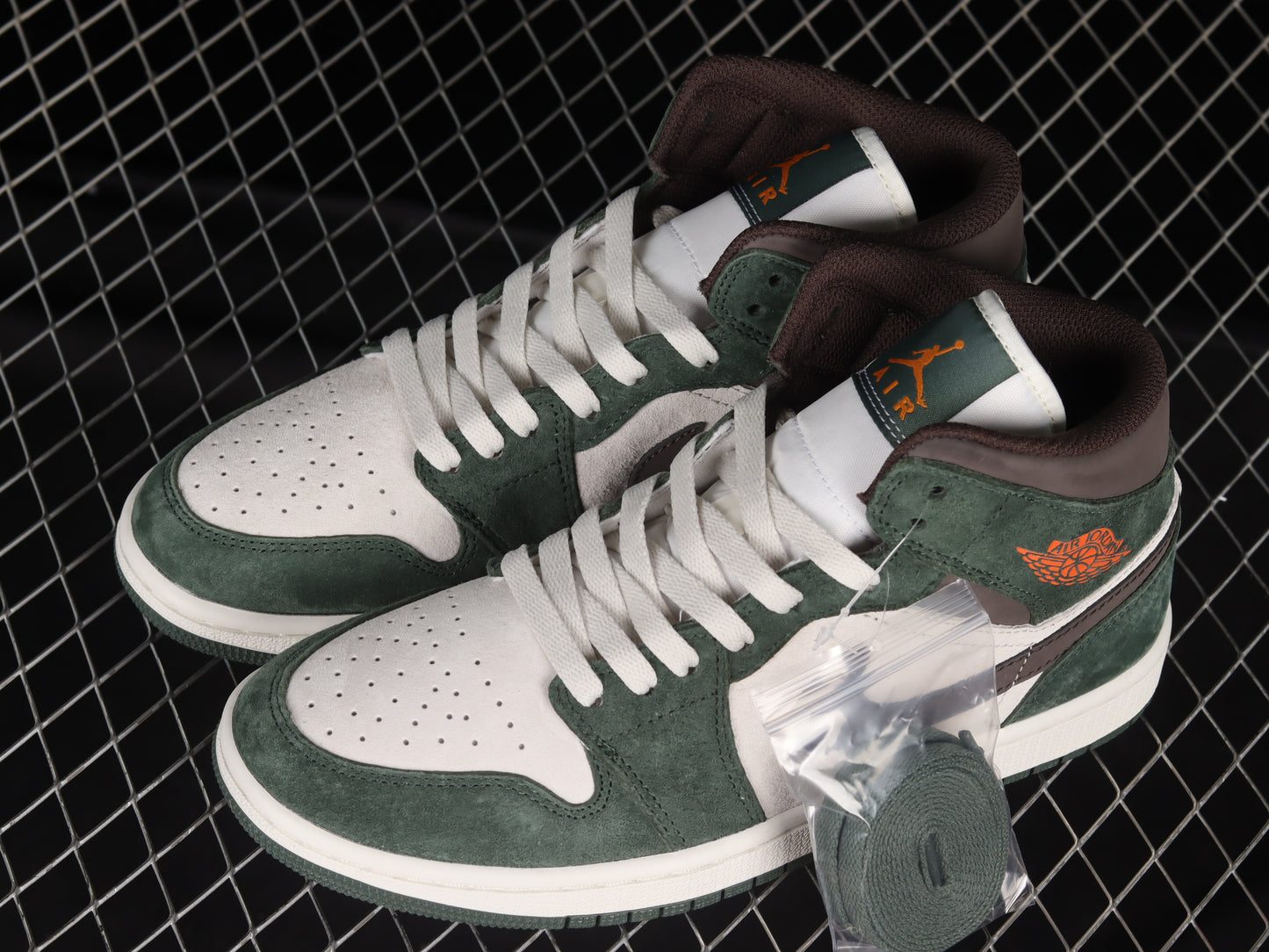 AJ1 Mid OG