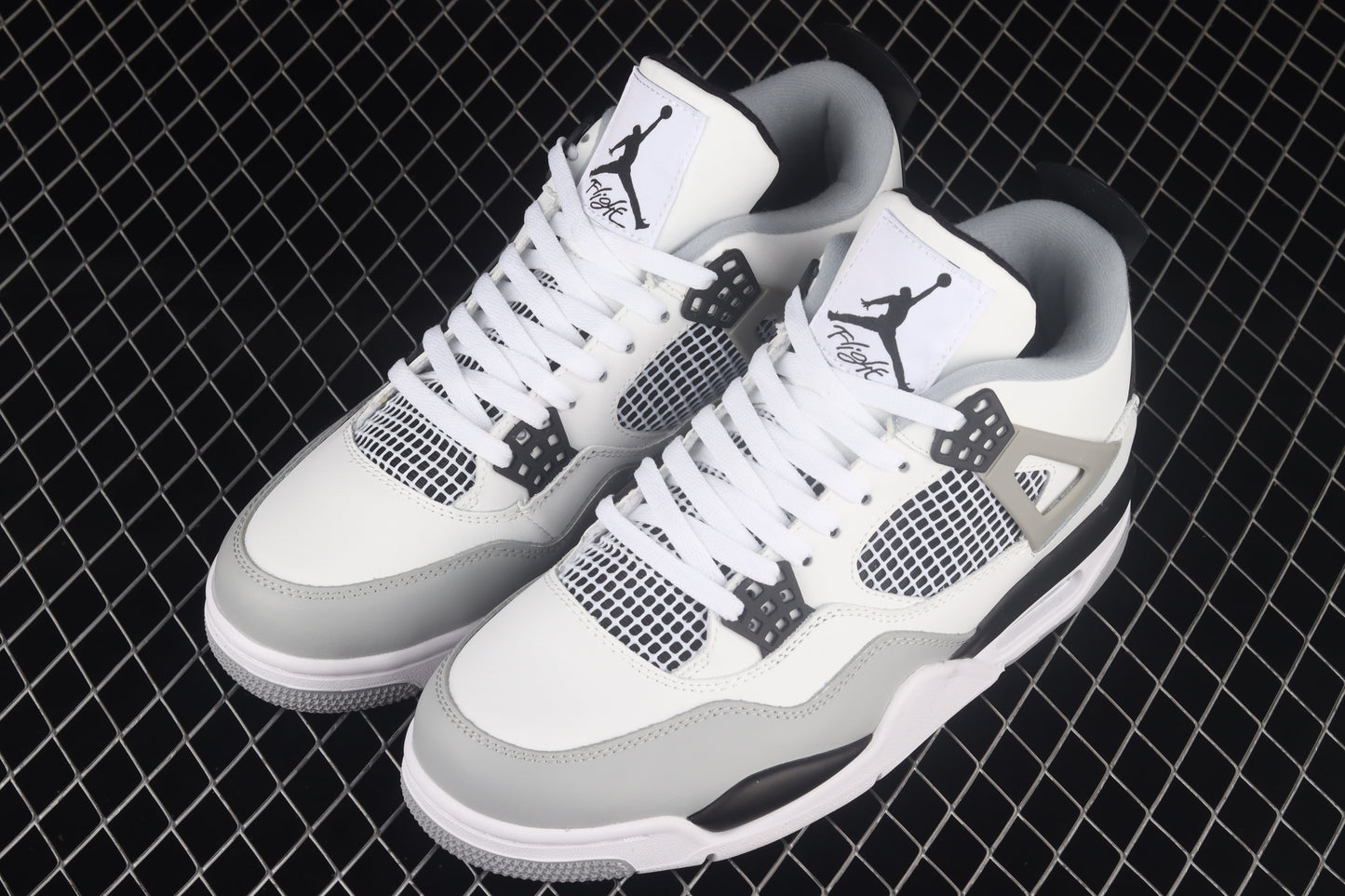 Light Smoke Grey