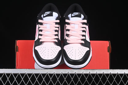 SB Dunk Low