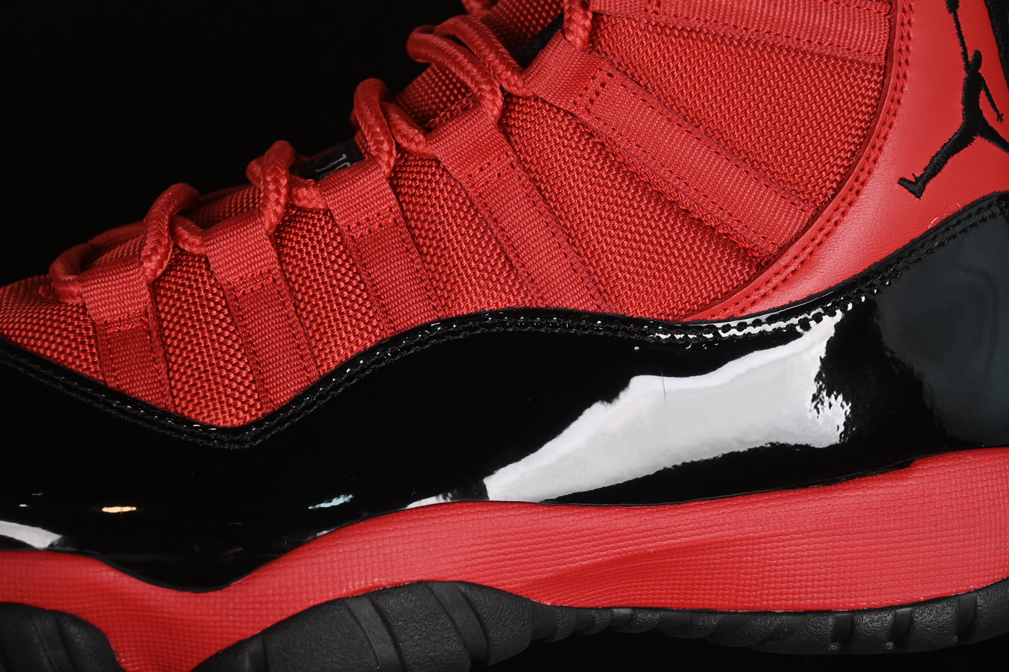 AJ11 Mid