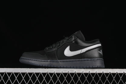 Black White Dark ‘Gum’