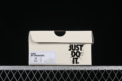 SB Dunk Low