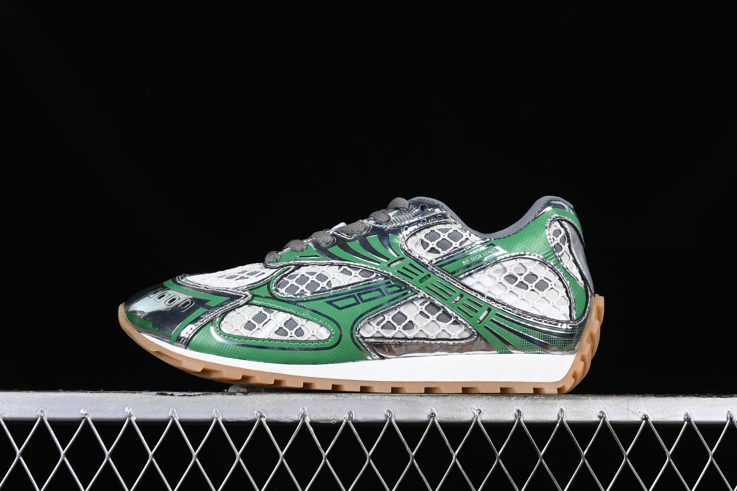 Orbit Sneaker