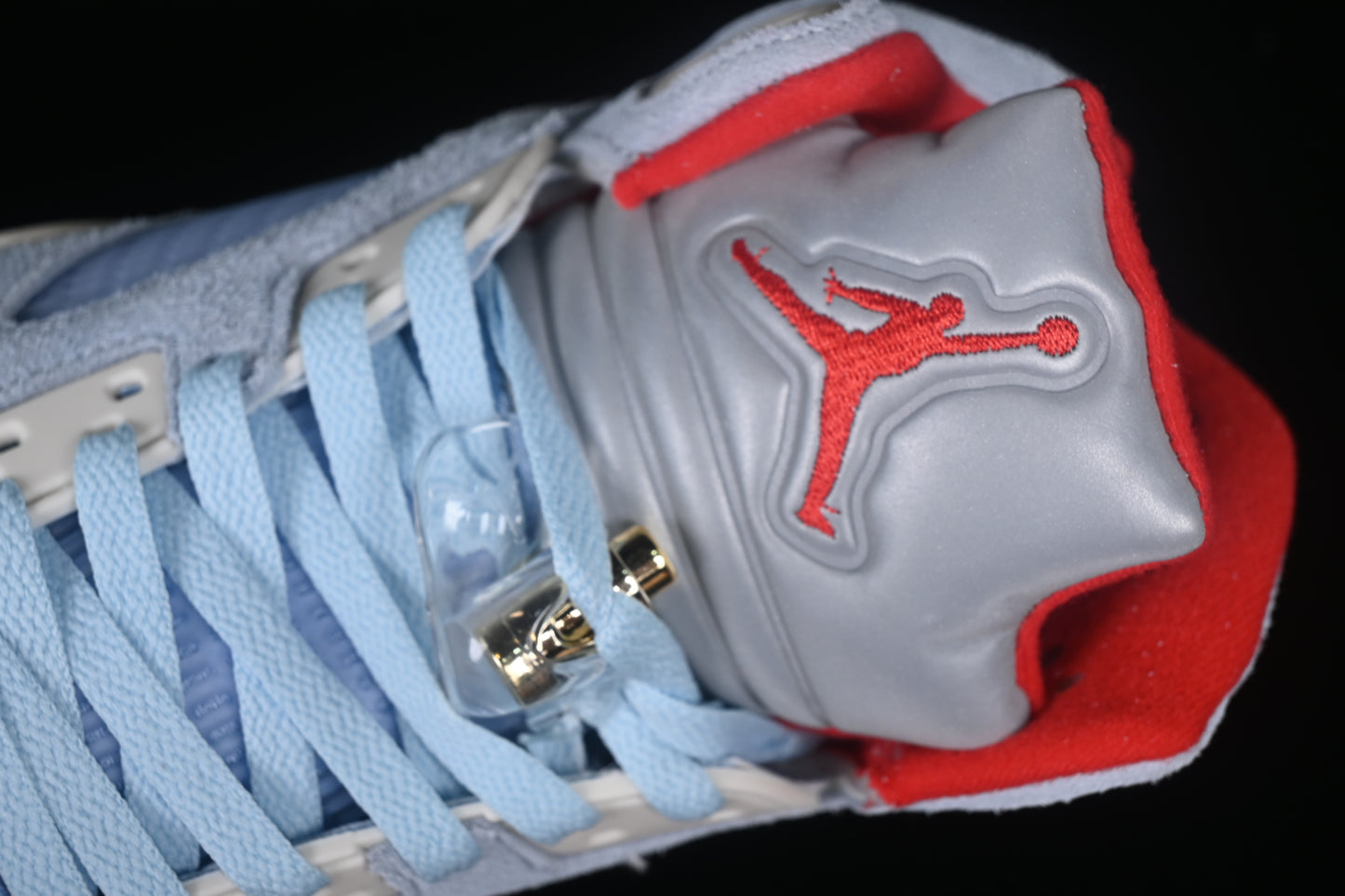 Trophy Ice Blue