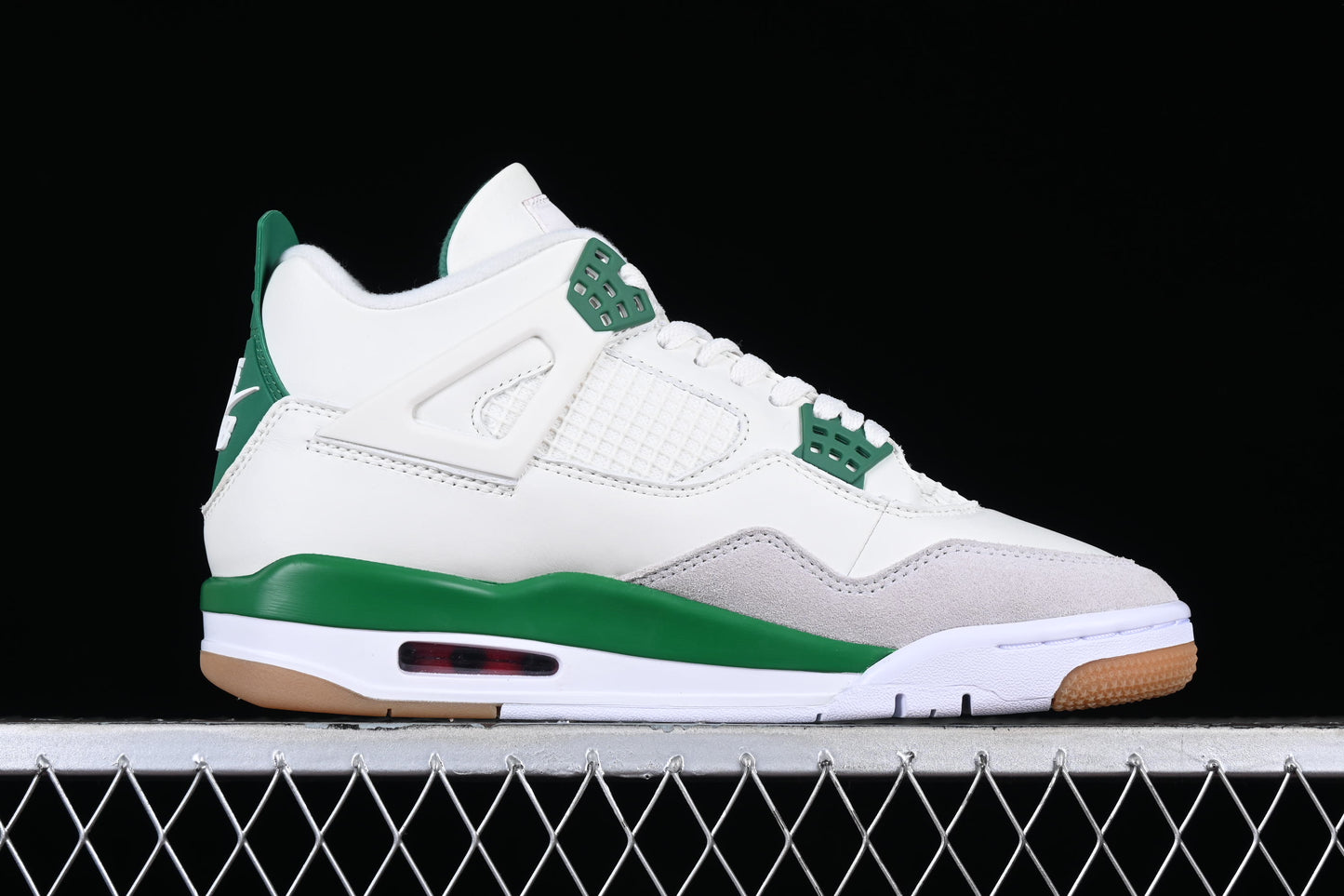 Pine Green