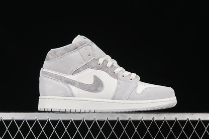 Neutral Grey Sail