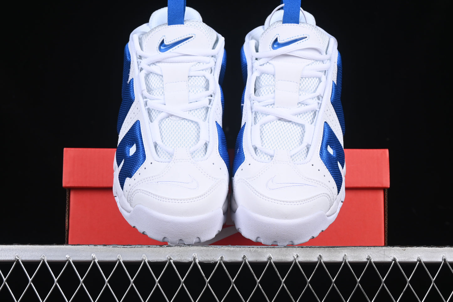 White Hyper Royal