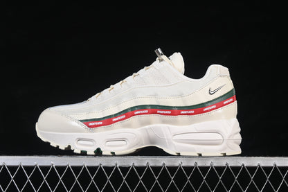 Undefeated ‘Creme’