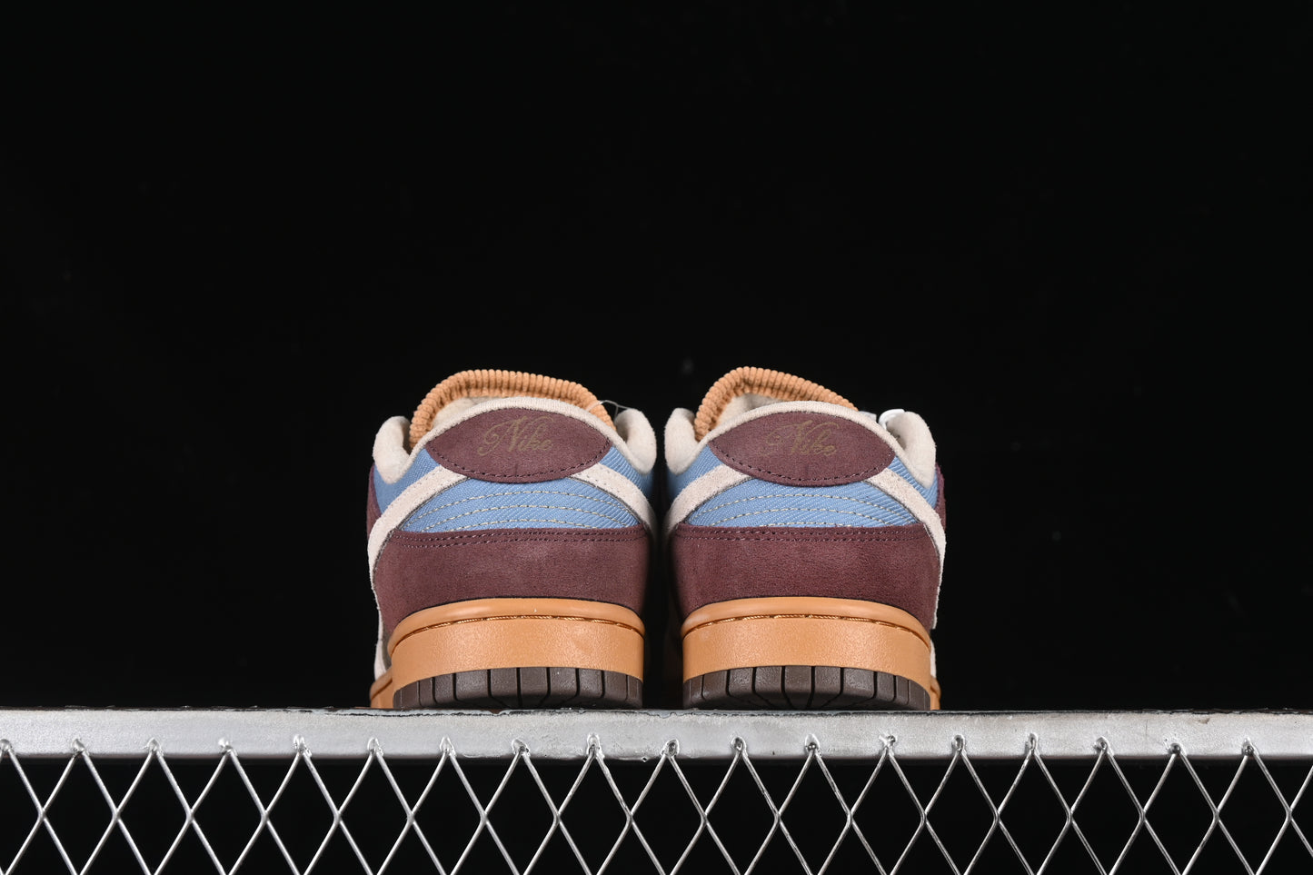 SB Dunk Low