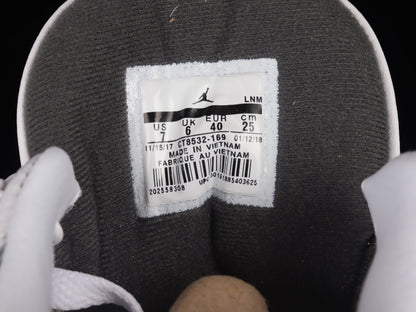 AJ3 Retro