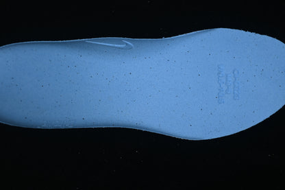 Undefeated ‘Creme’