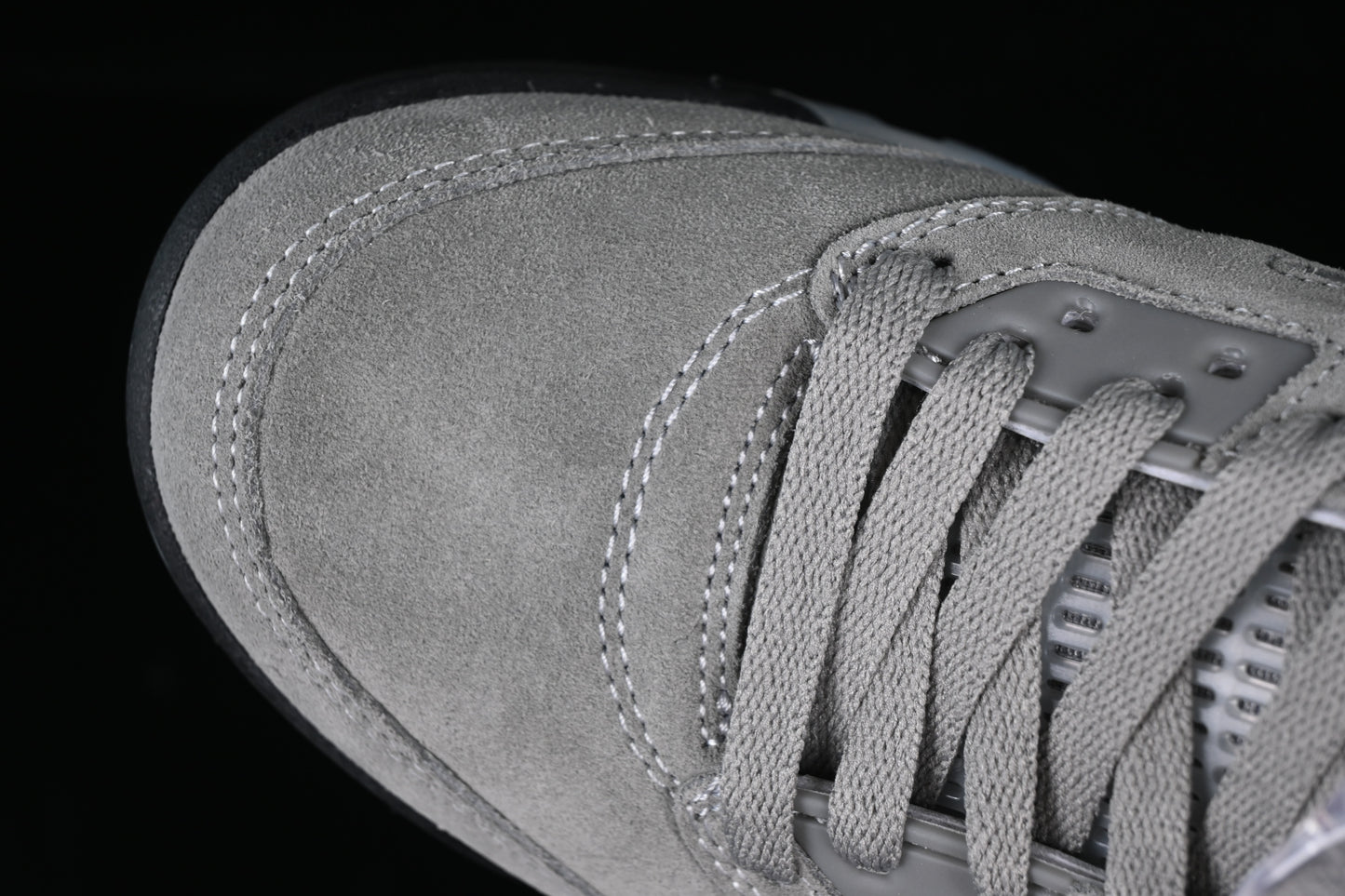 A Ma Maniere “Light Bone”