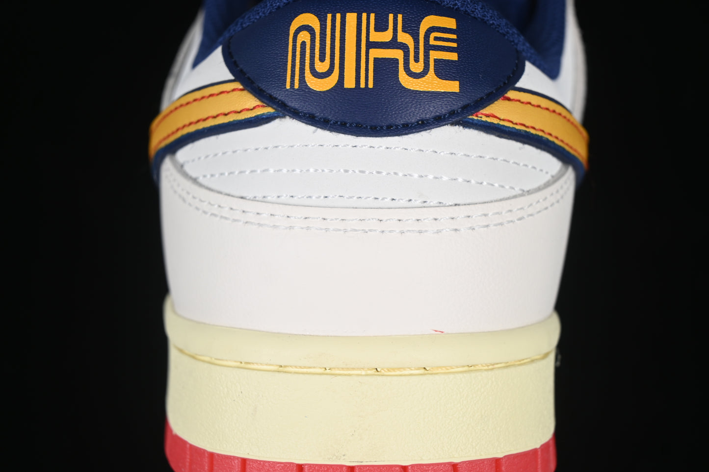 SB Dunk Low