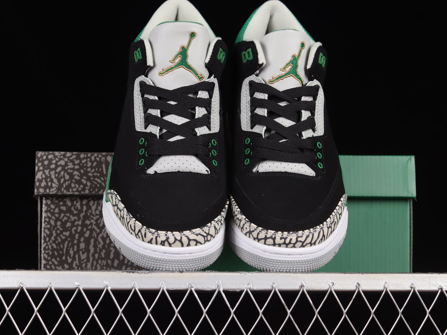 Pine Green