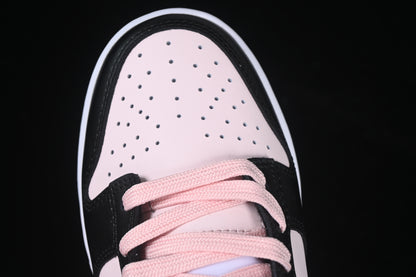 SB Dunk Low