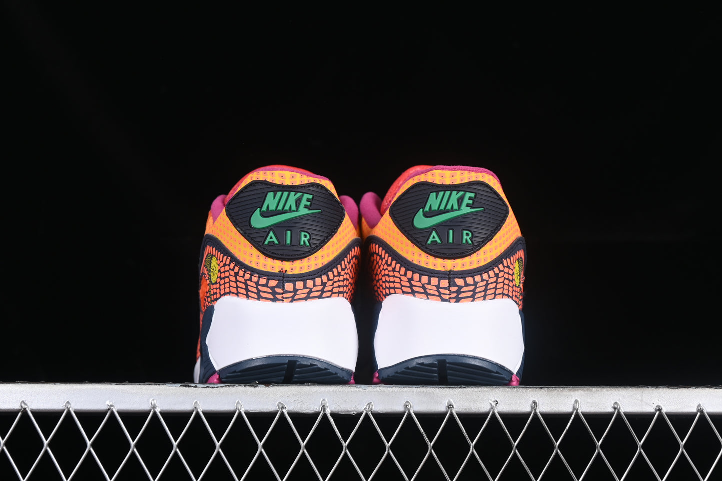 Air Max 90 Essential