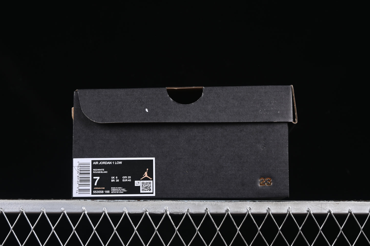 AJ1 Low
