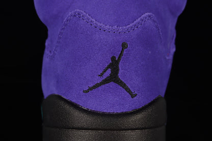 Alternate Grape