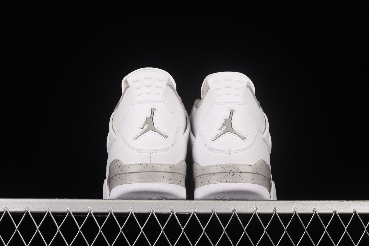 White Oreo