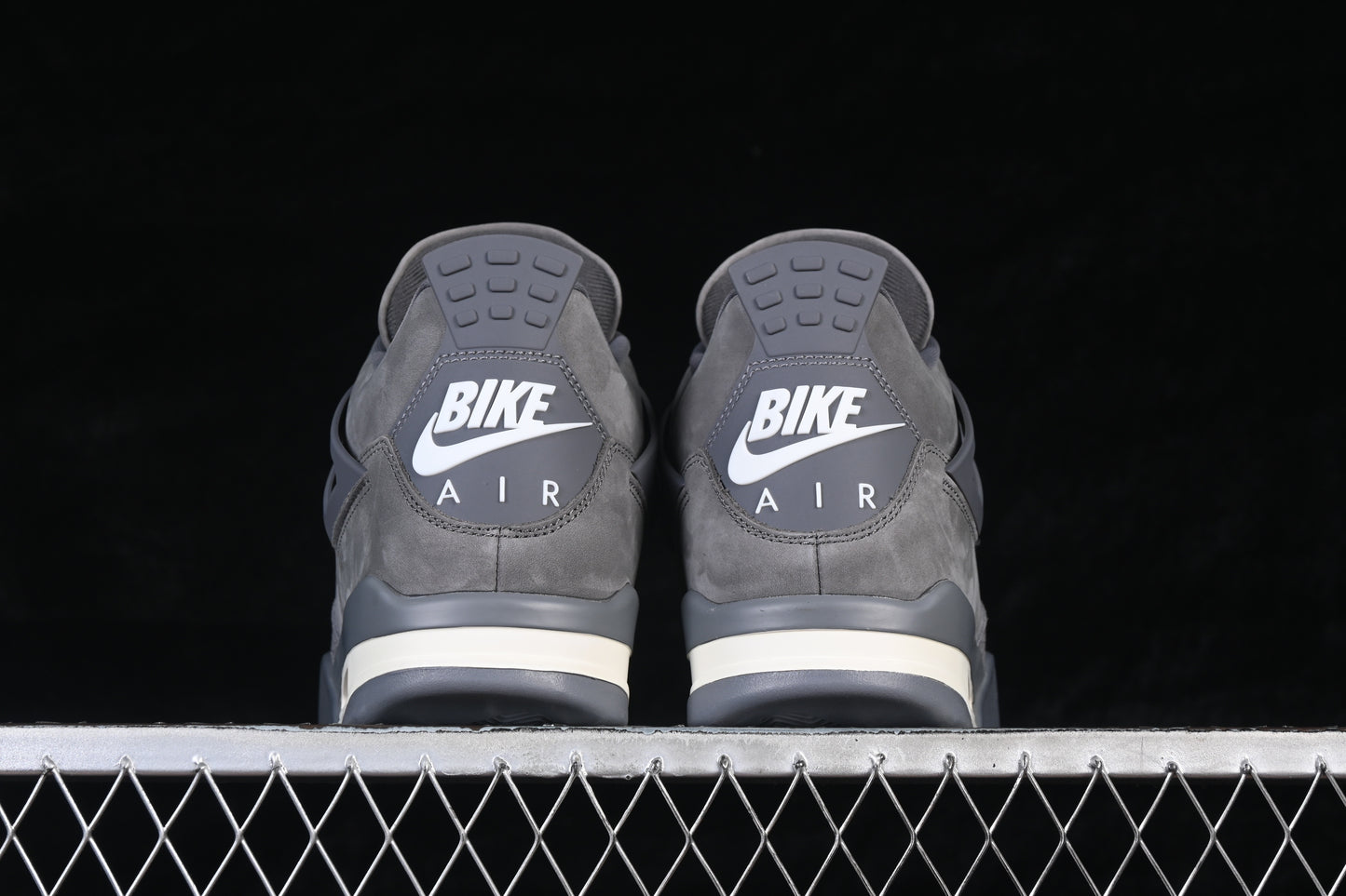 Bike Air ‘Grey’